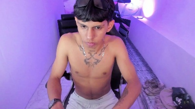 Axeel_Boy Live Image