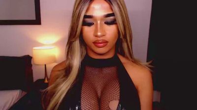 DominantLatina Live Image