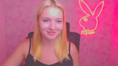 Ella_you Live Image