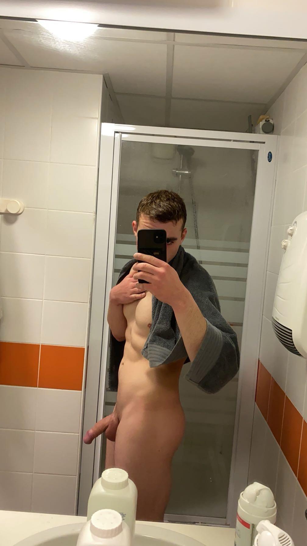 ItsRealMen Live Image