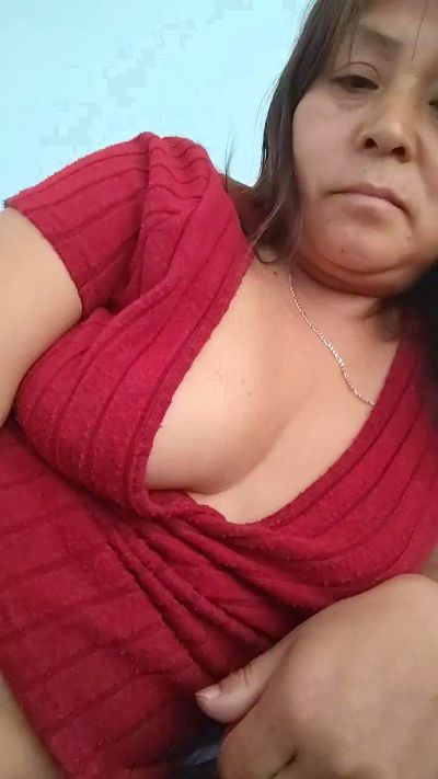 Marycielo2474 Live Image