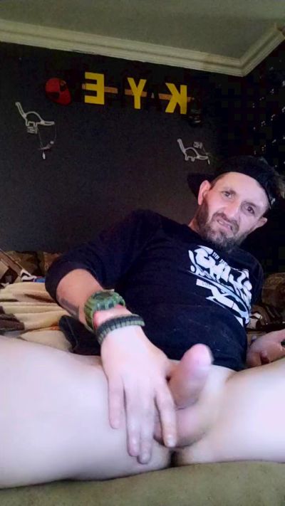 Nawtyteenslave Live Image