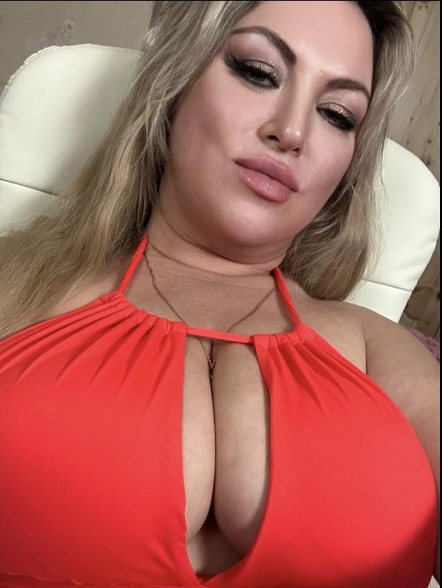 SquirtsMilf