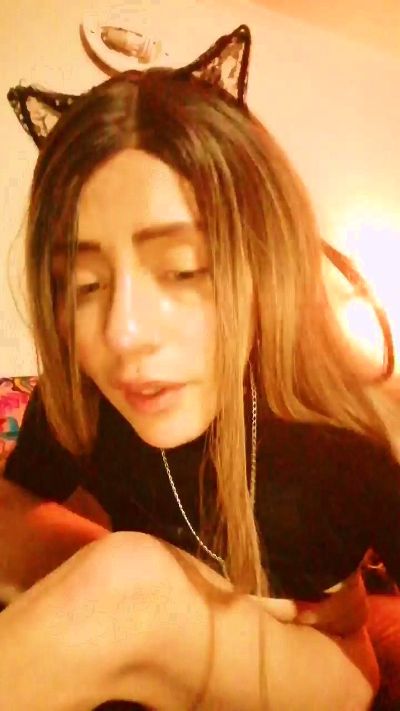 amaris_hot Live Image