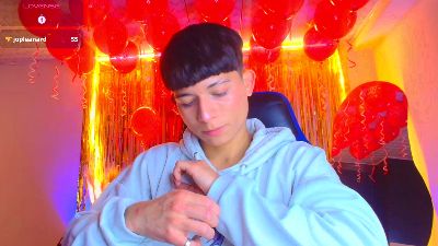 bryam_hot_19