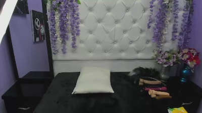 roselyn_arnold_ Live Image
