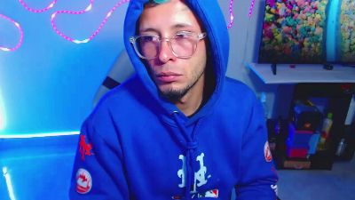sebastian_horny Live Image