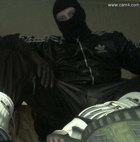 sneaksnrub