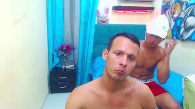 ALEEXBIGCOCK live from Colombia