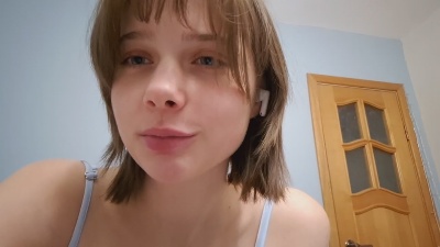 AlanaWademan live from United States
