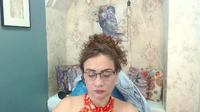Amelie_Bakerr_ live from Spain