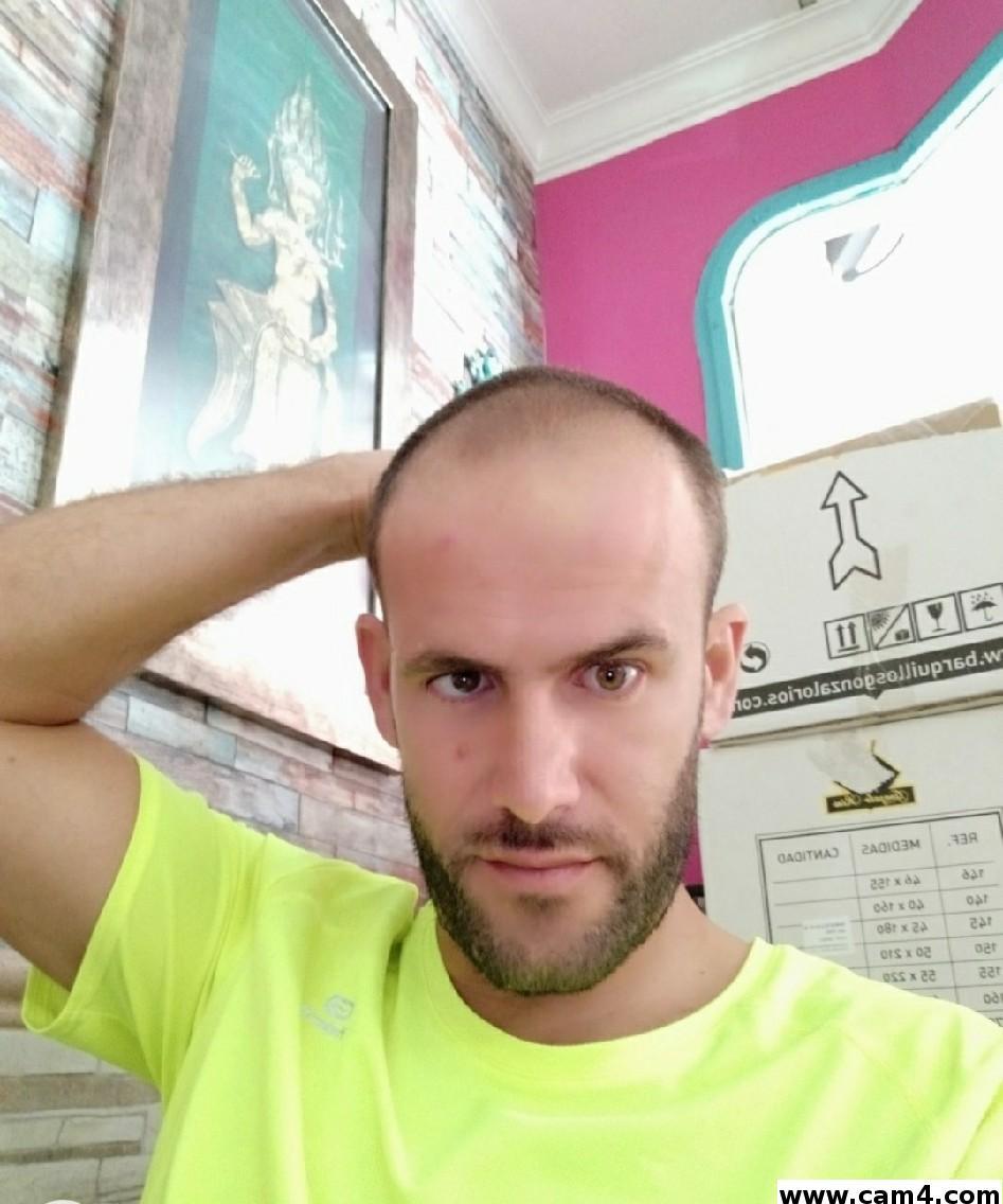 Castillo3614 live from Spain