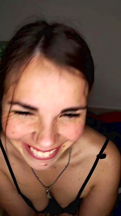 Desiree025 live from Argentina