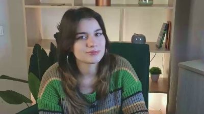 EmelineMascaro live from France