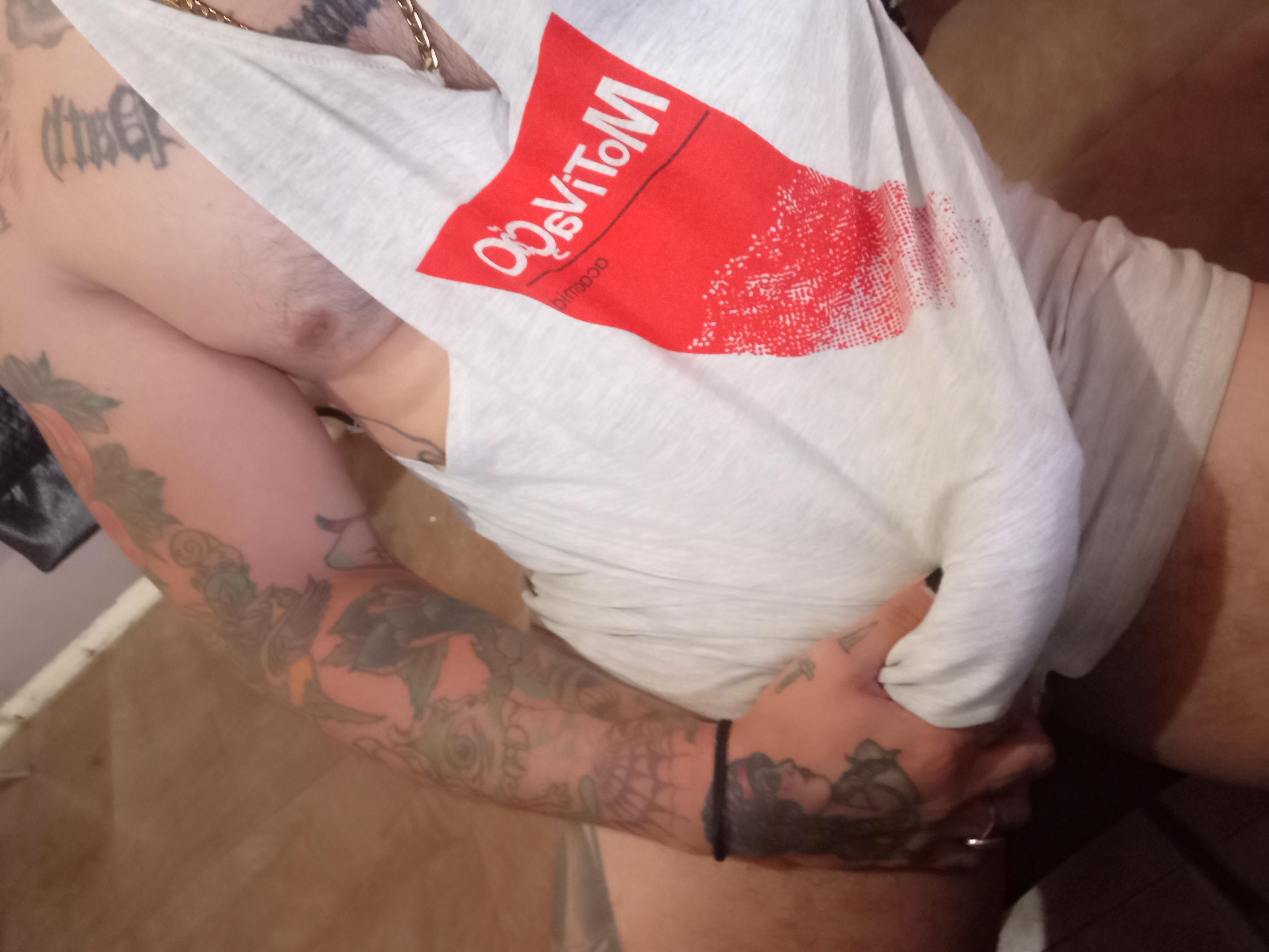 FeetsUgood live from Brazil