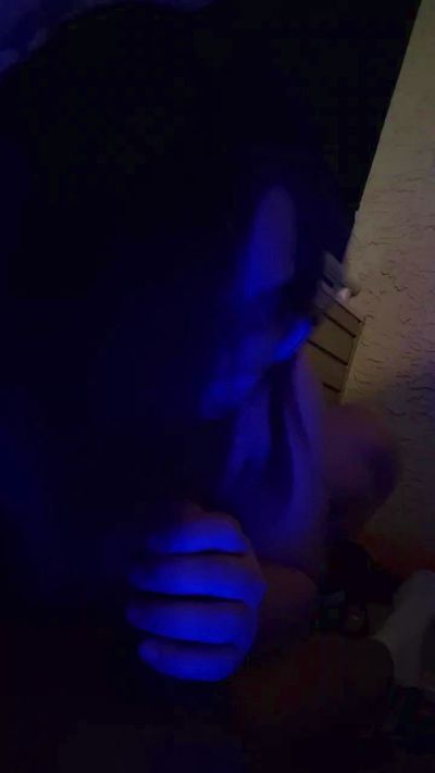 Haylee619 live from Canada