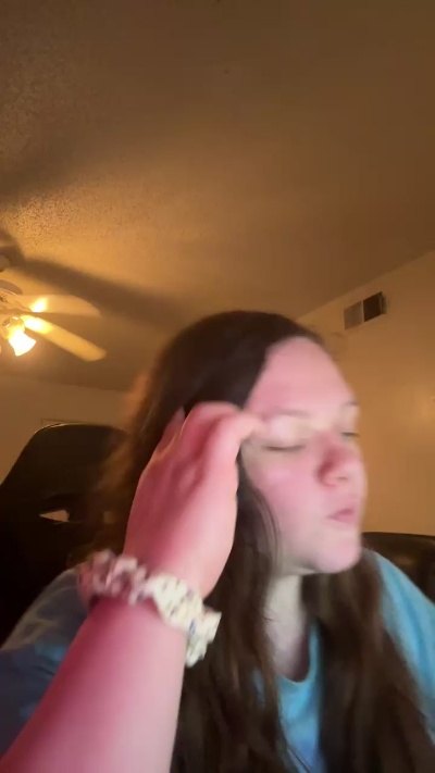 Hazelkaylynn live from United States