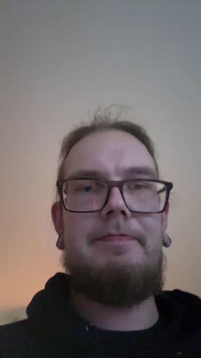 Henklange live from Netherlands