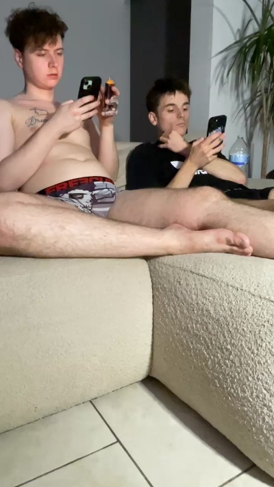 Jeunecouple_gay live from Belgium