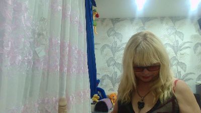 Kleopatra675 live from Russia