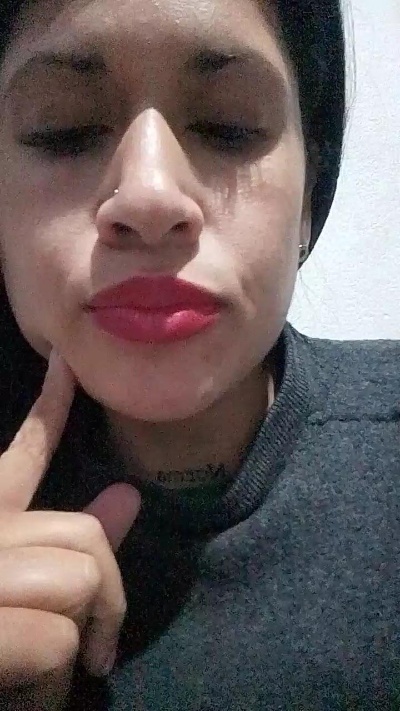 Lapochii_ live from Argentina