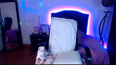 Lia_baby live from United States