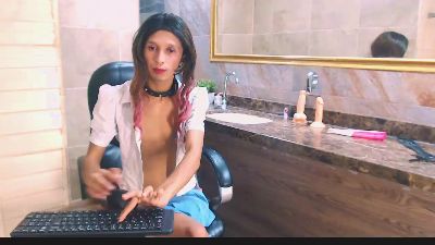Lily_Dreamgirl live from Colombia