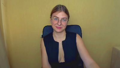 Luna_Lush_ live from Italy