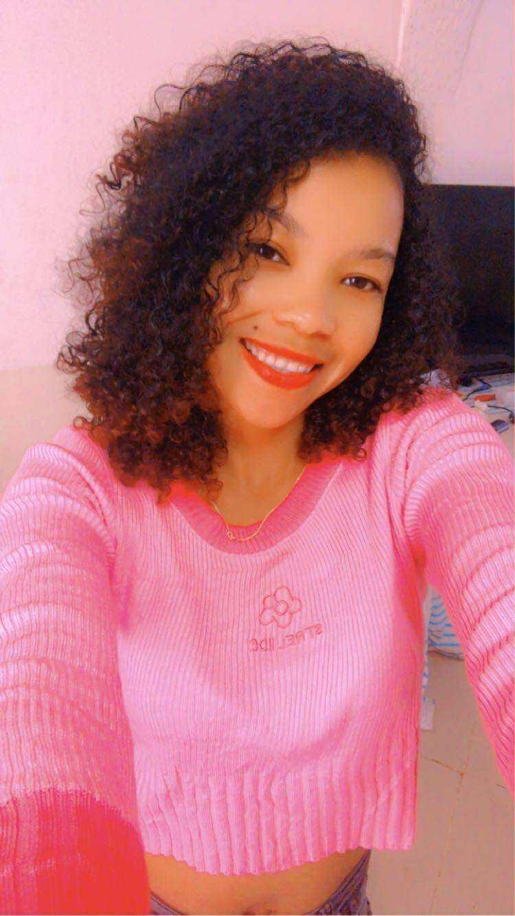 Lunahavemilk live from Madagascar