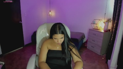 Miiss_Greyy live from Colombia