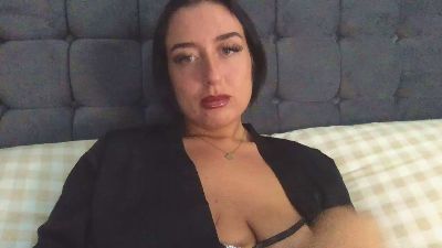 MissyMillie live from United Kingdom