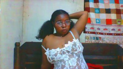 Nadiaflirt live from Madagascar