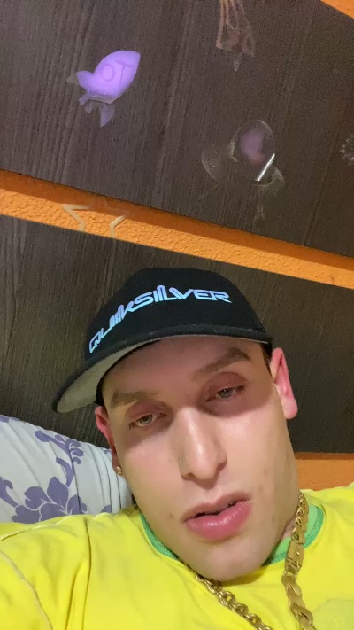 Novinhotatooo live from Brazil