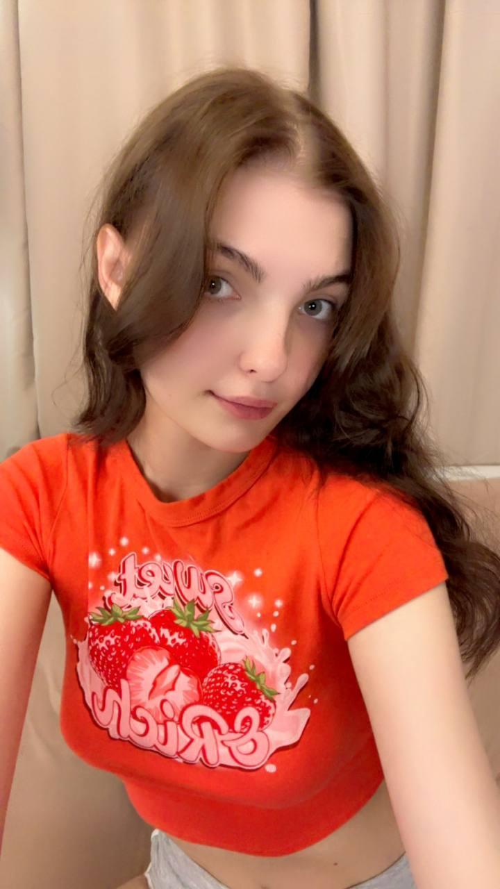 OctaviaBlumer live from United States