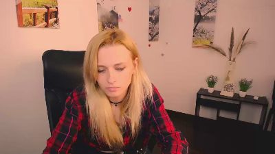 PeppyMia live from Poland