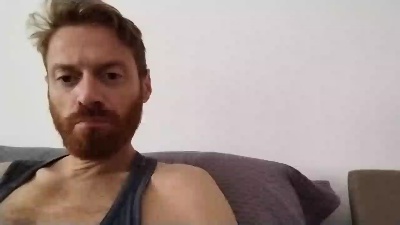 RaulRR88 live from Italy