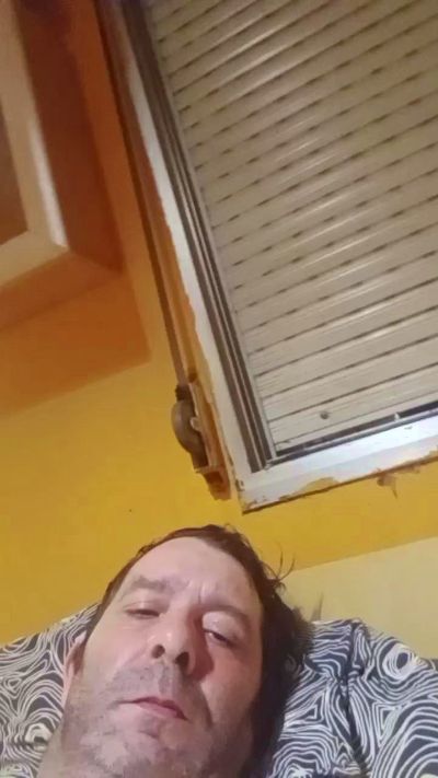 Ron69v live from Spain