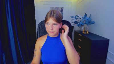 SaraMayere live from United States
