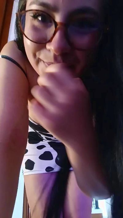 Savannahbunny live from Colombia