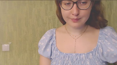 SofiaKaily live from United States