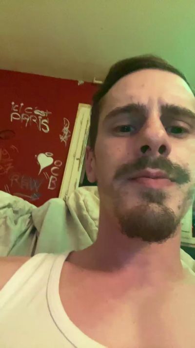 Theo95_ live from France