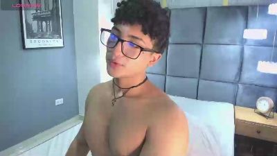 Valentin0_3 live from Colombia