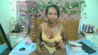 ValeriaTsxx live from Colombia