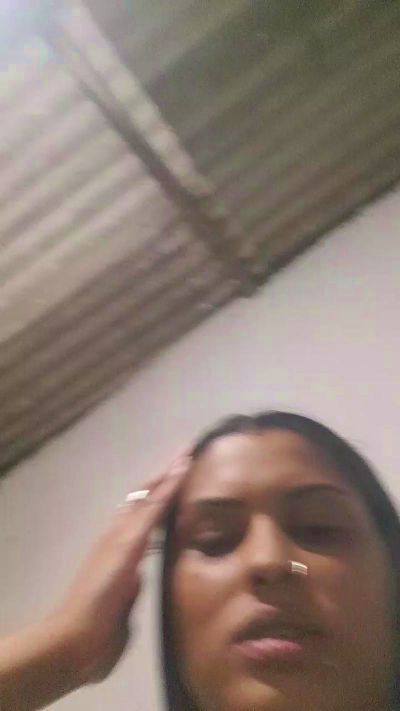 Valeriagostosa live from Brazil