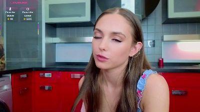 ZeldaAlliston live from Estonia