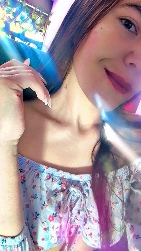 _laurel23 live from Italy