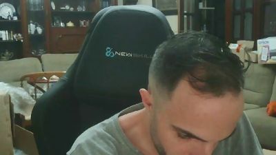 adrianpenelargo live from Spain