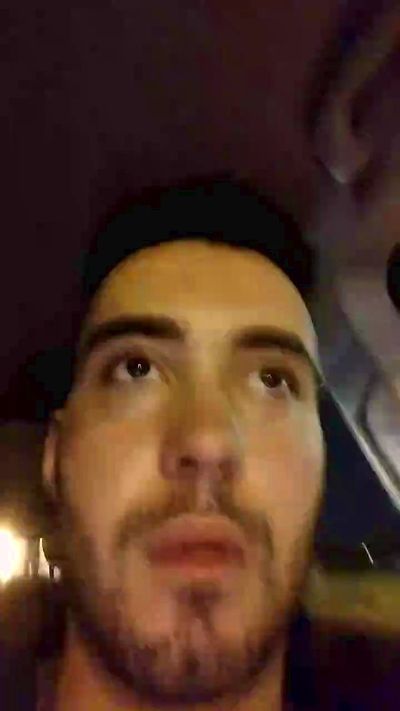 adrii091 live from Spain