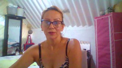 angelycute live from Colombia
