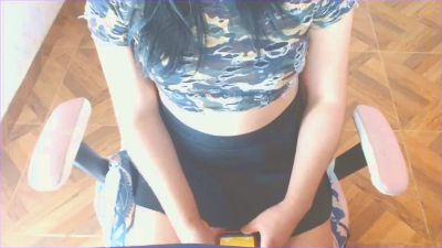 geishasenier21 live from United States